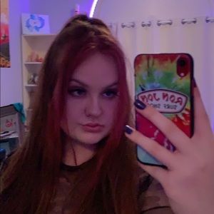 Meet your Posher, Alexis